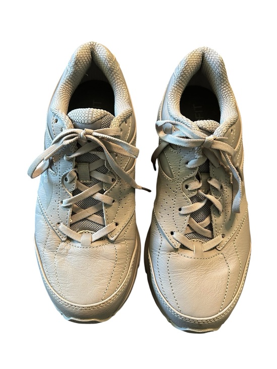 Saucony Shoes - Saucony Women's Light Gray Sneakers